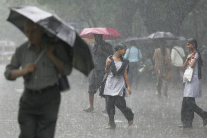 ಮಂಗಳವಾರವೂ ಶಾಲಾ, ಕಾಲೇಜುಗಳಿಗೆ ರಜೆ