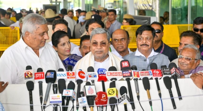 ಹಾಸನ ಅಪಘಾತ ಪ್ರಕರಣ: ಪರಿಹಾರ ನೀಡುವುದು ಸಾವಿಗೆ ಸಮಾನವಲ್ಲ: ಸಾಂತ್ವನ ಹೇಳಲು ನೀಡುವುದು-ಸಿದ್ದರಾಮಯ್ಯ