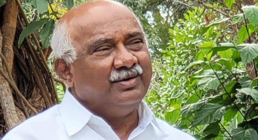 ಸಿದ್ದರಾಮಯ್ಯ ಪರ ನಿಂತರ ಕಾಗಿನೆಲೆ ಸ್ವಾಮೀಜಿ ತಲೆದಂಡ: ವಿಶ್ವನಾಥ