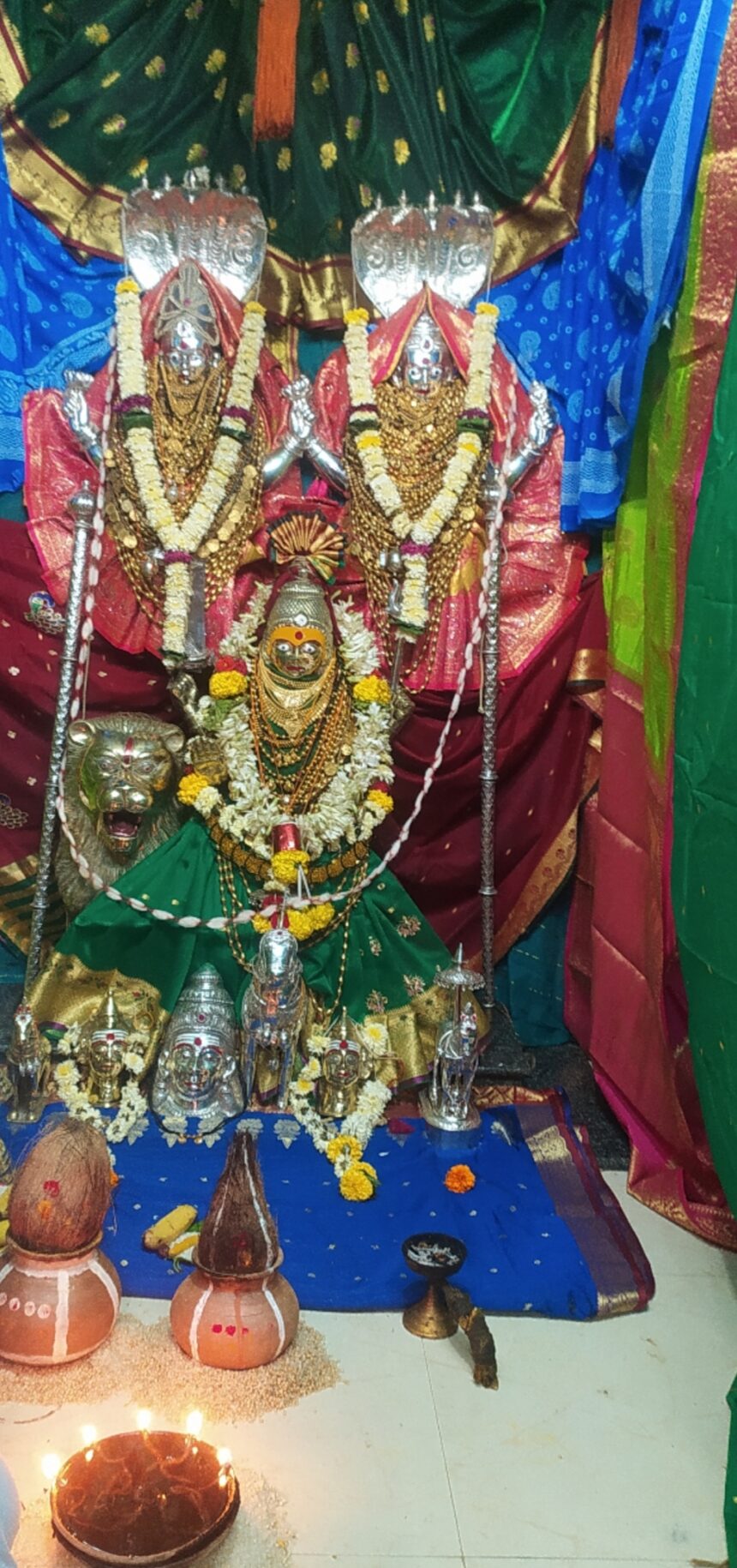 ಅಕ್ಕ ತಂಗೇರಹಾಳದಲ್ಲಿ ಗಮನ ಸೆಳೆದ ನವರಾತ್ರಿ ಪೂಜೆ