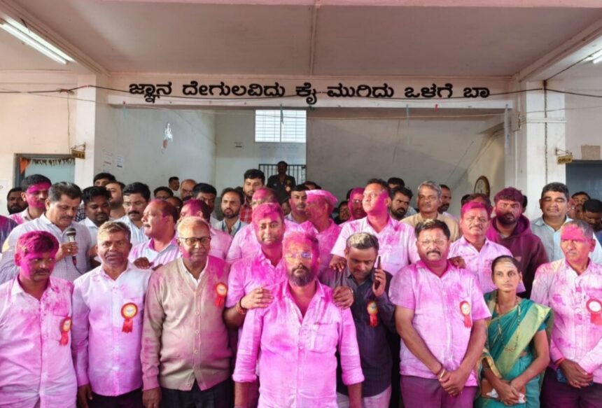 ವಿದ್ಯುತ್ ಸಹಕಾರಿ ಸಂಘದ ಚುನಾವಣೆಯಲ್ಲಿ ಗೆದ್ದು ಬೀಗಿದ ರಮೇಶ ಕತ್ತಿ ಬಣ