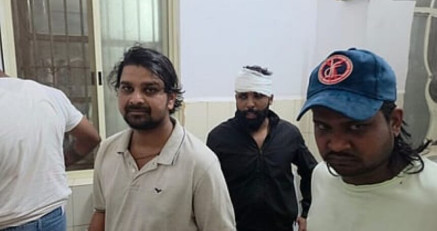 ಬೆಳಗಾವಿಯಲ್ಲಿ ರಾಜ್ಯೋತ್ಸವ ಮೆರವಣಿಗೆಗೆ ನುಗ್ಗಿ ಮನಬಂದಂತೆ ಇರಿದ ದುಷ್ಕರ್ಮಿಗಳು: ಐವರಿಗೆ ಗಂಭೀರ ಗಾಯ