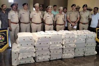 ಅಮೆರಿಕನ್ನರನ್ನು ಮೋಸಗೊಳಿಸುತ್ತಿದ್ದ ಬೆಳಗಾವಿಯ ಕಾಲ್ ಸೆಂಟರ್ ಮೇಲೆ ದಾಳಿ : 33 ಜನರ ಬಂಧನ