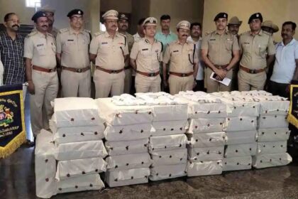 ಅಮೆರಿಕನ್ನರನ್ನು ಮೋಸಗೊಳಿಸುತ್ತಿದ್ದ ಬೆಳಗಾವಿಯ ಕಾಲ್ ಸೆಂಟರ್ ಮೇಲೆ ದಾಳಿ : 33 ಜನರ ಬಂಧನ