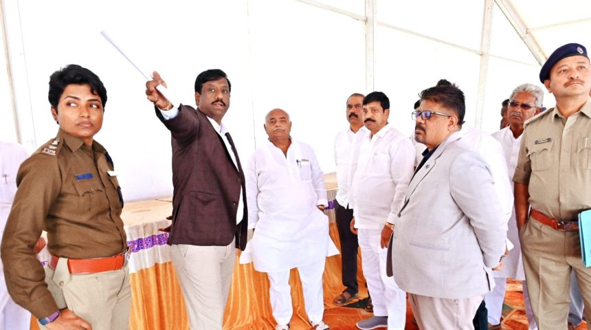 ಸಿಎಂ, ಡಿಸಿಎಂ  ಸ್ವಾಗತಕ್ಕೆ ಯಾಲಕ್ಕಿ ಕಂಪಿನ ನಗರಿ ಸಜ್ಜು ; ಮೆಡಿಕಲ್‌ ಕಾಲೇಜು ಕಟ್ಟಡ ಉದ್ಘಾಟನೆ ಇಂದು* ಸಿದ್ಧತೆ ಪರಿಶೀಲಿಸಿದ ಸಚಿವ ಶಿವಾನಂದ ಪಾಟೀಲ